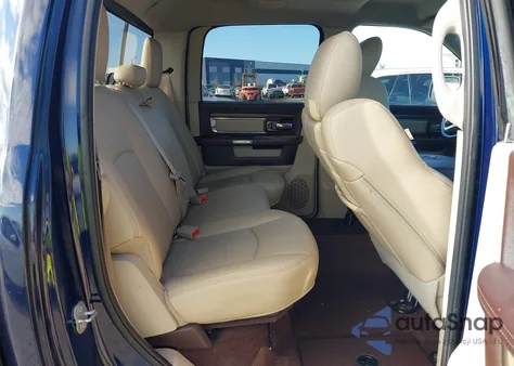 2015 Ram 1500 Laramie z USA, uszkodzony, nr VIN 1C6RR7NT7FS776199